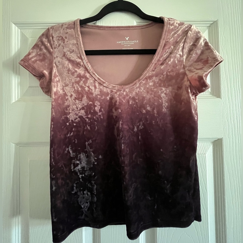 Beautiful soft, crushed velvet top
